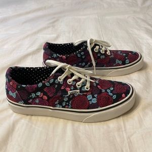 Vans Women’s Doheny Floral Rose Skate Slip On Lace Up Low Top Sneakers size 6.5
